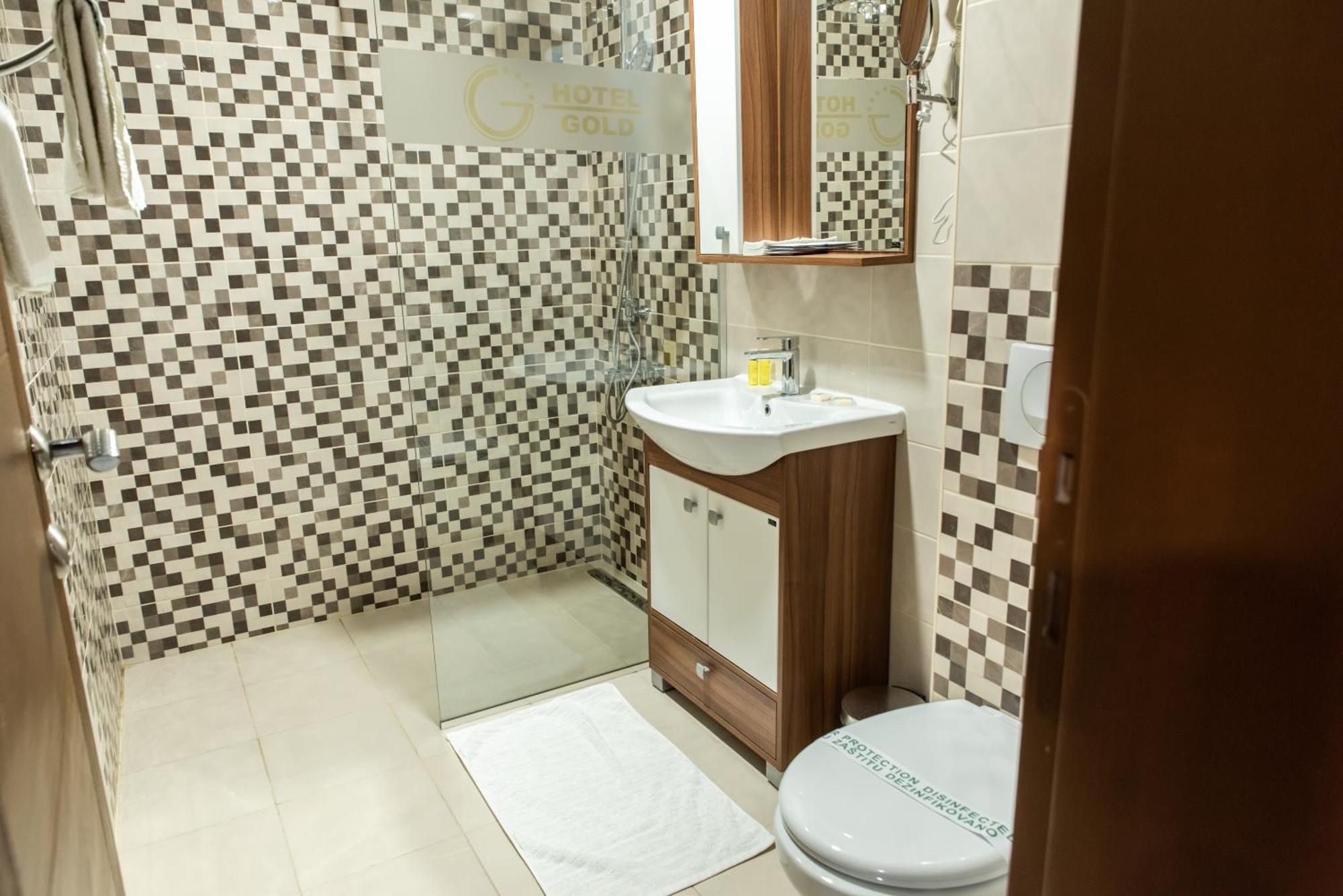 Hotel Gold Плєвля Екстер'єр фото