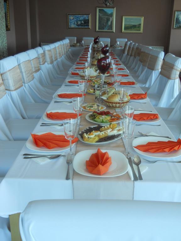 Hotel Gold Плєвля Екстер'єр фото